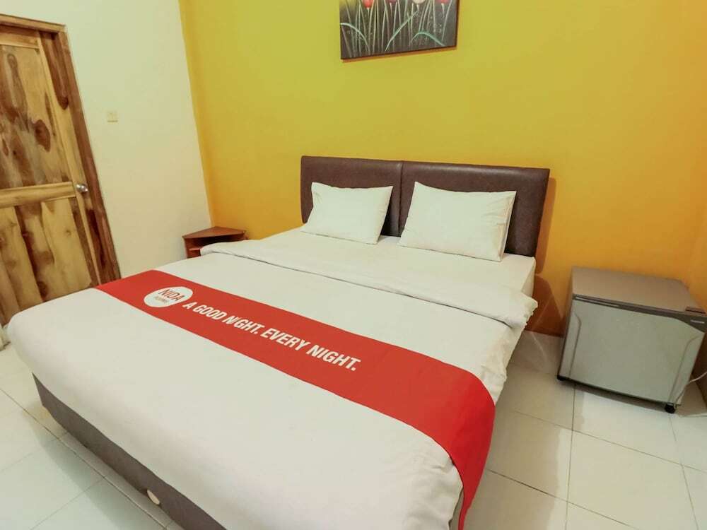 Депок: NIDA Rooms Jembatan Merah Depok