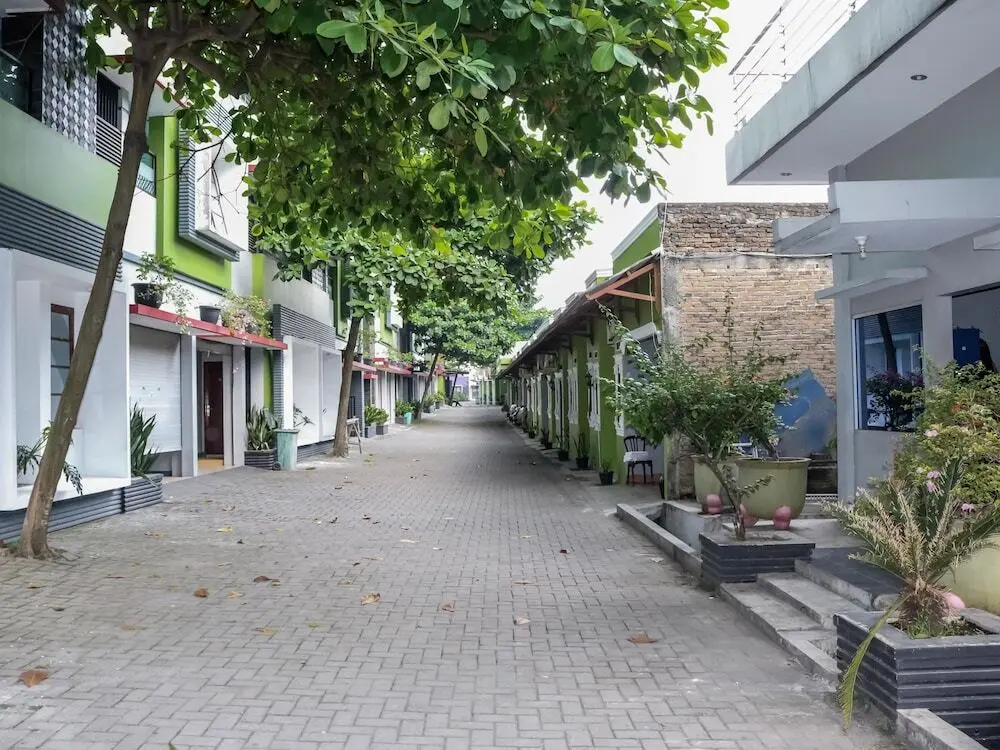 Петумбак: Nida Rooms Pasar Buah Medan Tuntungan