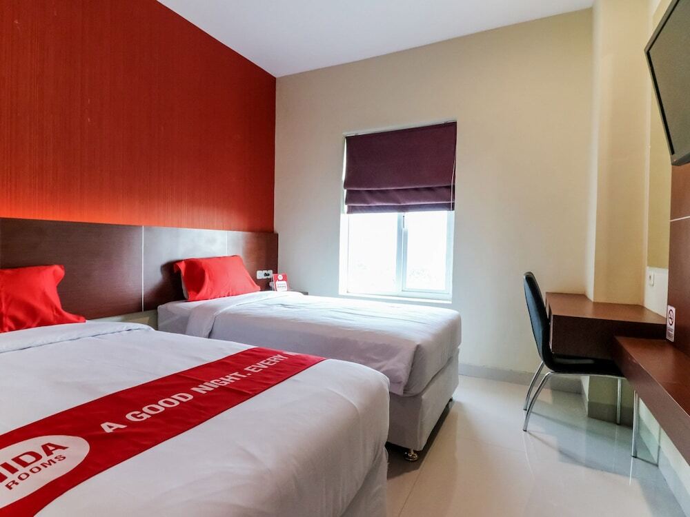 Макассар: NIDA Rooms Racing Center Makassar