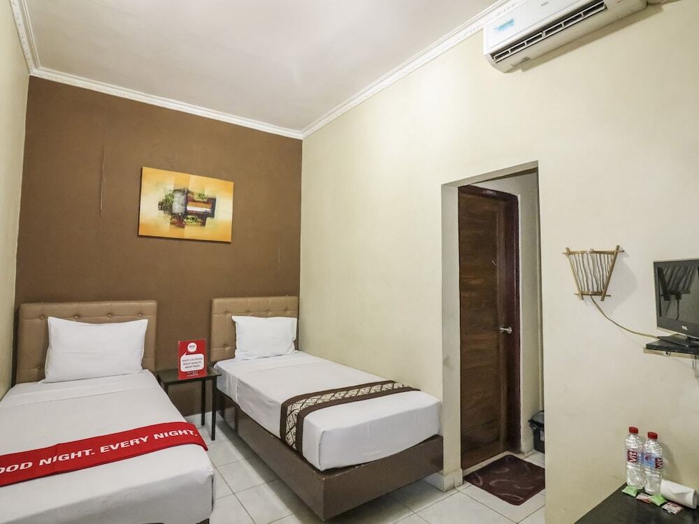 Депок: NIDA Rooms Selokan Mataram Depok