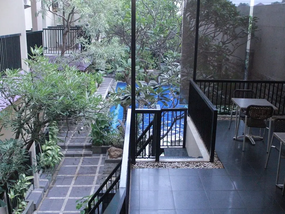 Сурабая: Nida Rooms Surabaya Tugu Pahlawan