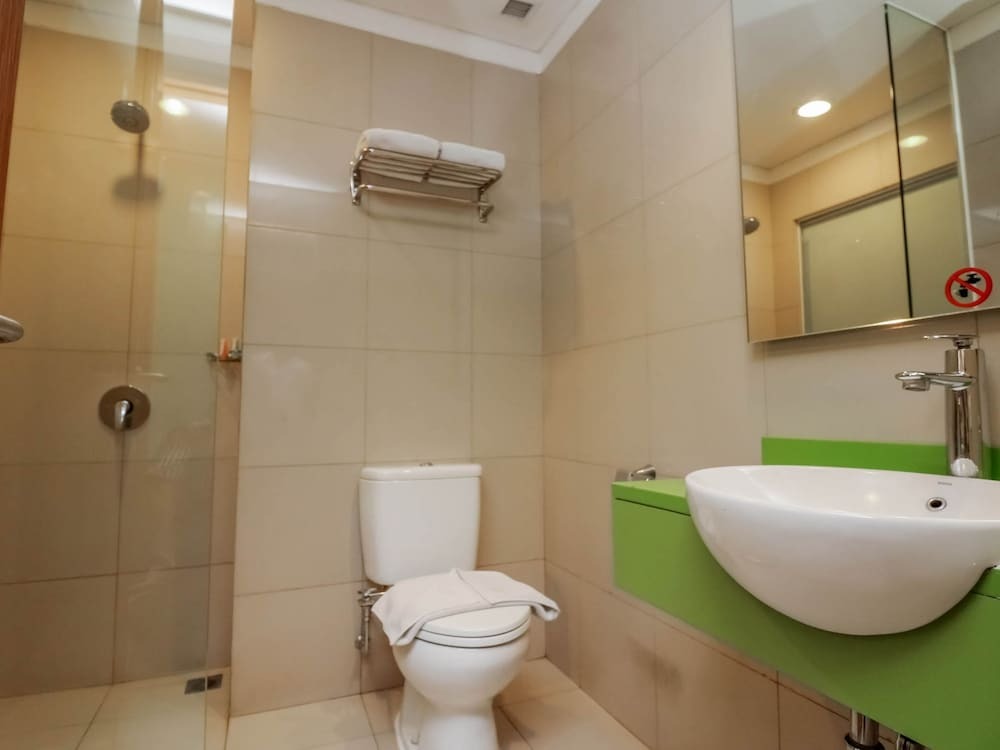 Джакарта: NIDA Rooms Tebet Pancoran Statue Dukuh Patra Raya