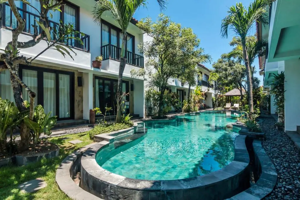 Кута: Zen Rooms Dewi Ratih Seminyak