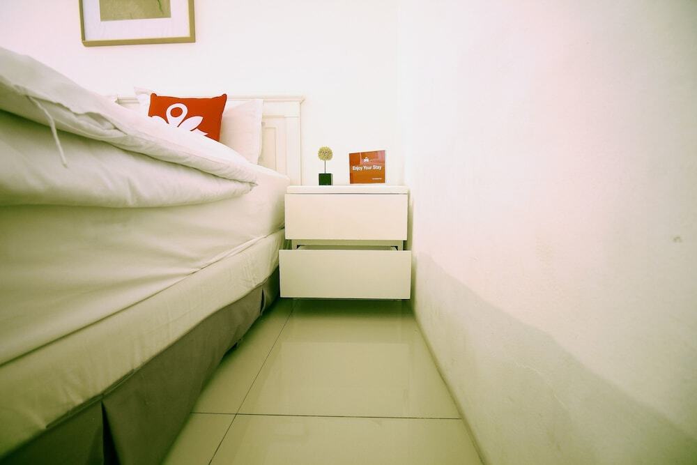 Бандунг: ZEN Rooms Dipati Ukur