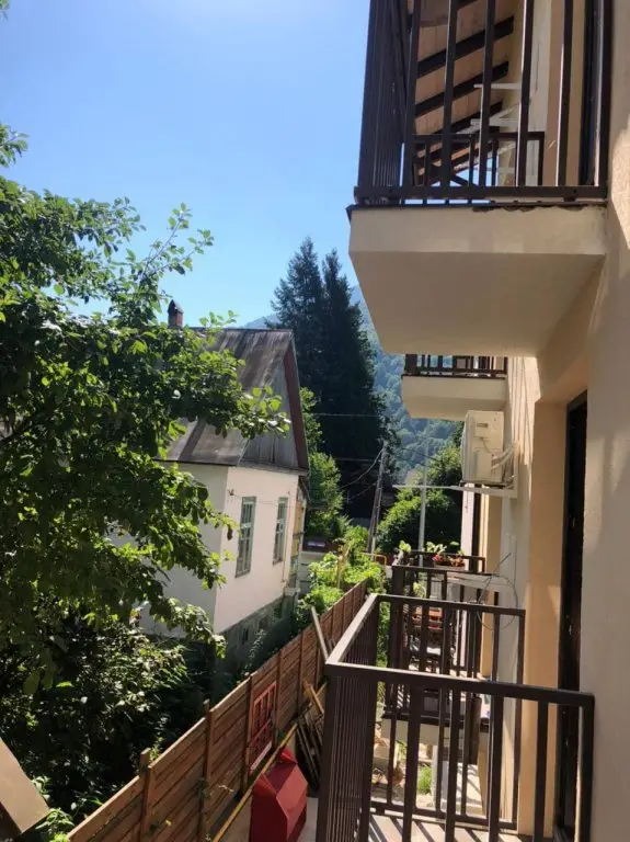 Красная Поляна: Freedom Apartaments Vosnesenskaya Apartments