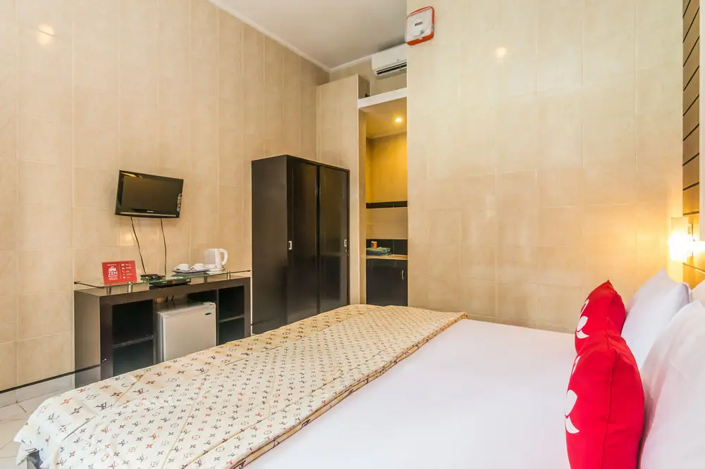 Джимбаран: ZenRooms Kedonganan Bantas Kangin