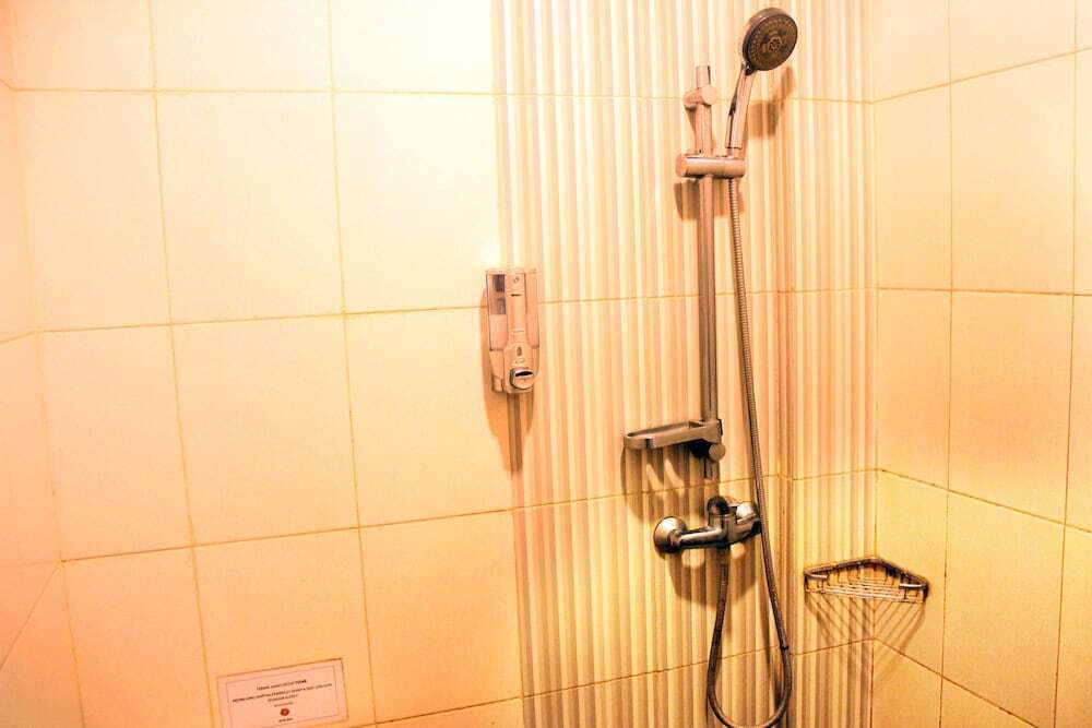 Бандунг: ZEN Rooms Riau Martadinata