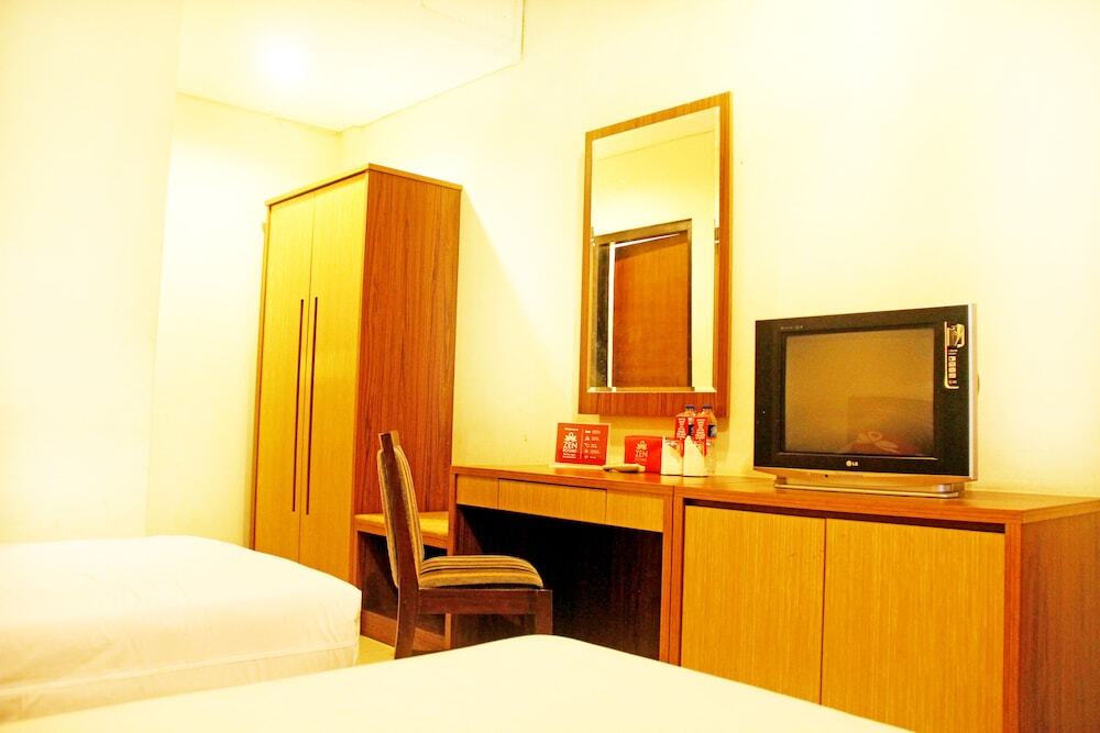 Бандунг: ZEN Rooms Riau Martadinata