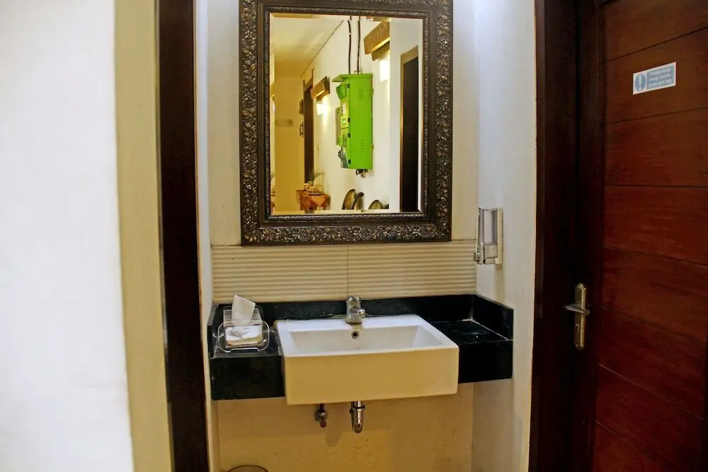 Бандунг: ZEN Rooms Riau Martadinata