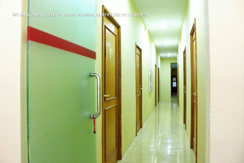 Джакарта: ZEN Rooms Wahid Hasyim Syariah