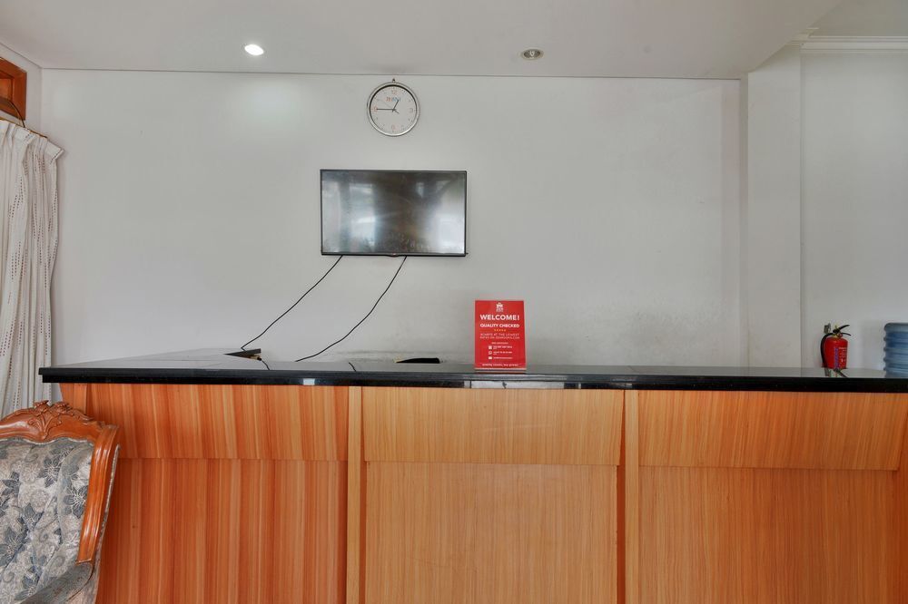 Джакарта: ZEN Rooms Basic Kelapa Dua Kebon Jeruk