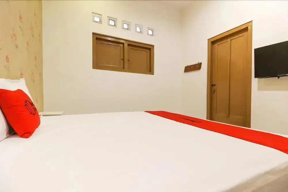 Джокьякарта: Reddoorz Near Rs Sarjito Yogyakarta
