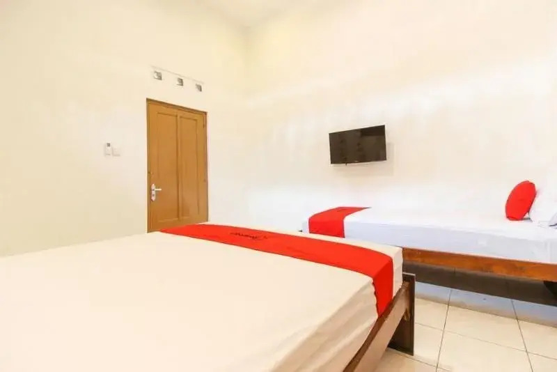 Джокьякарта: Reddoorz Near Rs Sarjito Yogyakarta