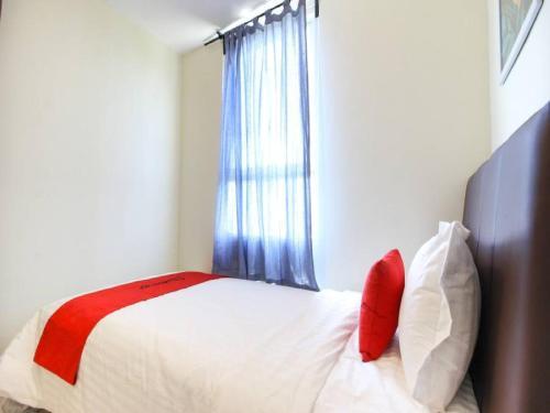 Депок: RedDoorz Plus @ Laksda Adisucipto Street
