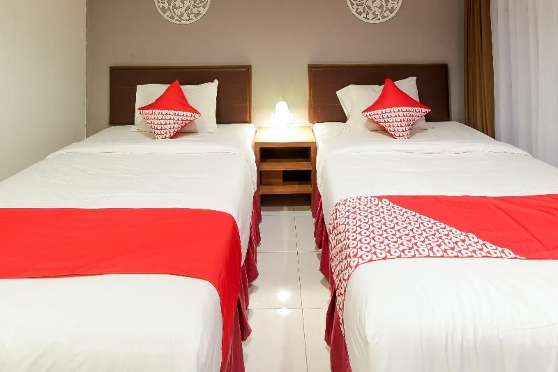 Кута: OYO 817 Mesari Beach Inn