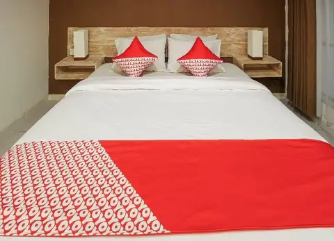 OYO 817 Mesari Beach Inn — фото 1