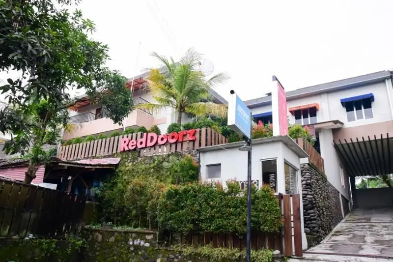 Слеман: Reddoorz Near Taman Pelangi Jogja