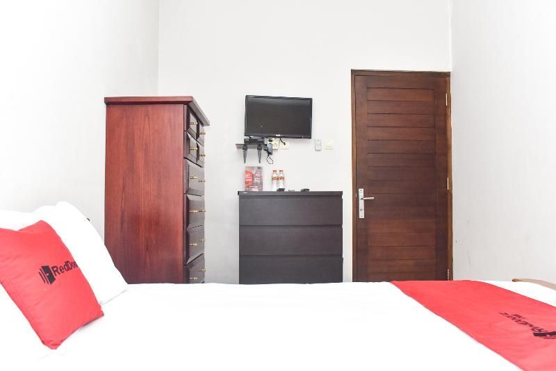 Слеман: Reddoorz Near Taman Pelangi Jogja