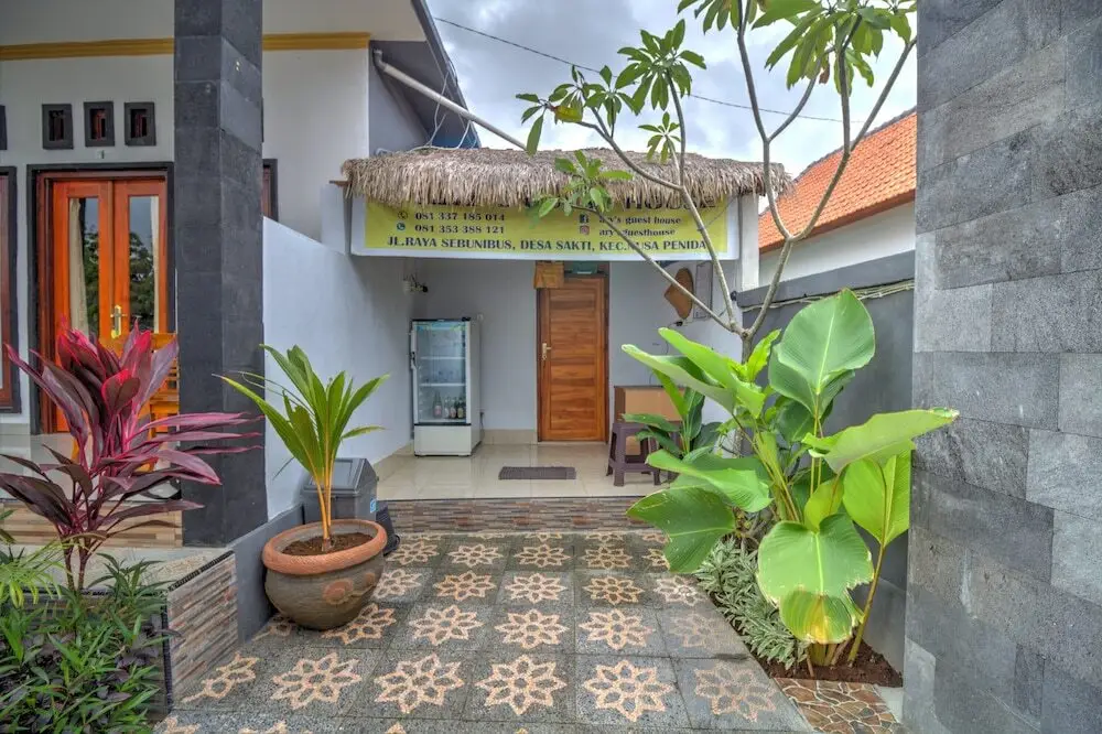 Пенида: Ary's Guest House