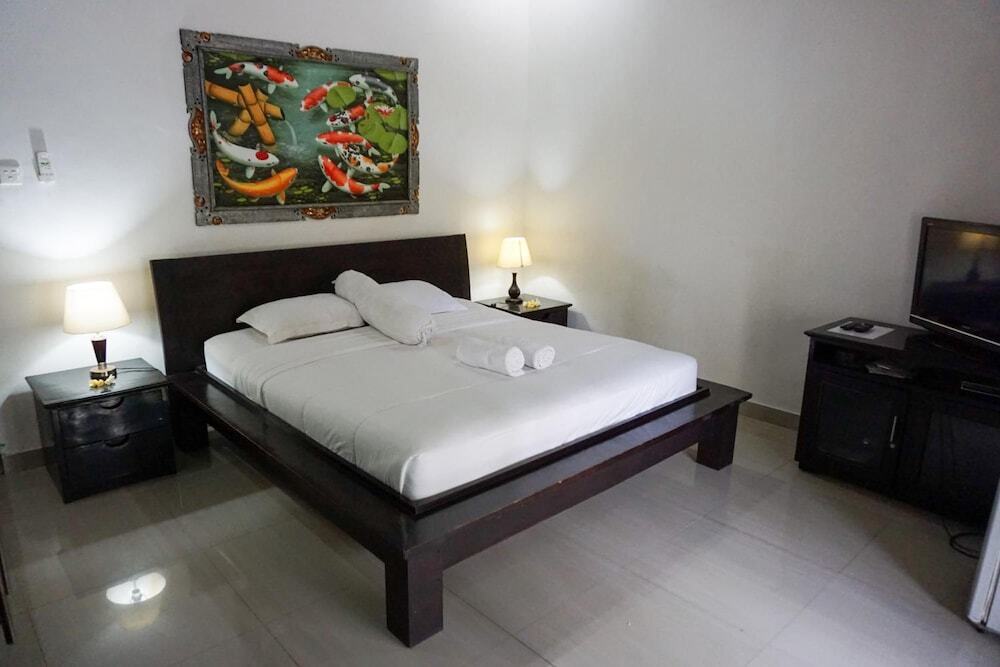 Пенида: Ary's Guest House