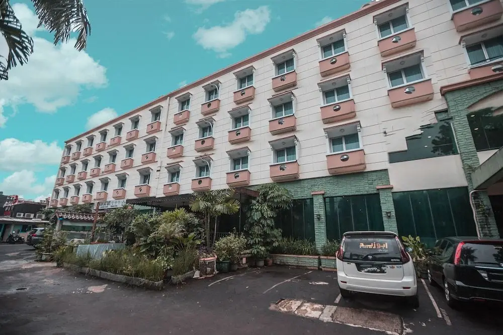 Джакарта: Hotel Jusenny Syariah by OYO Rooms