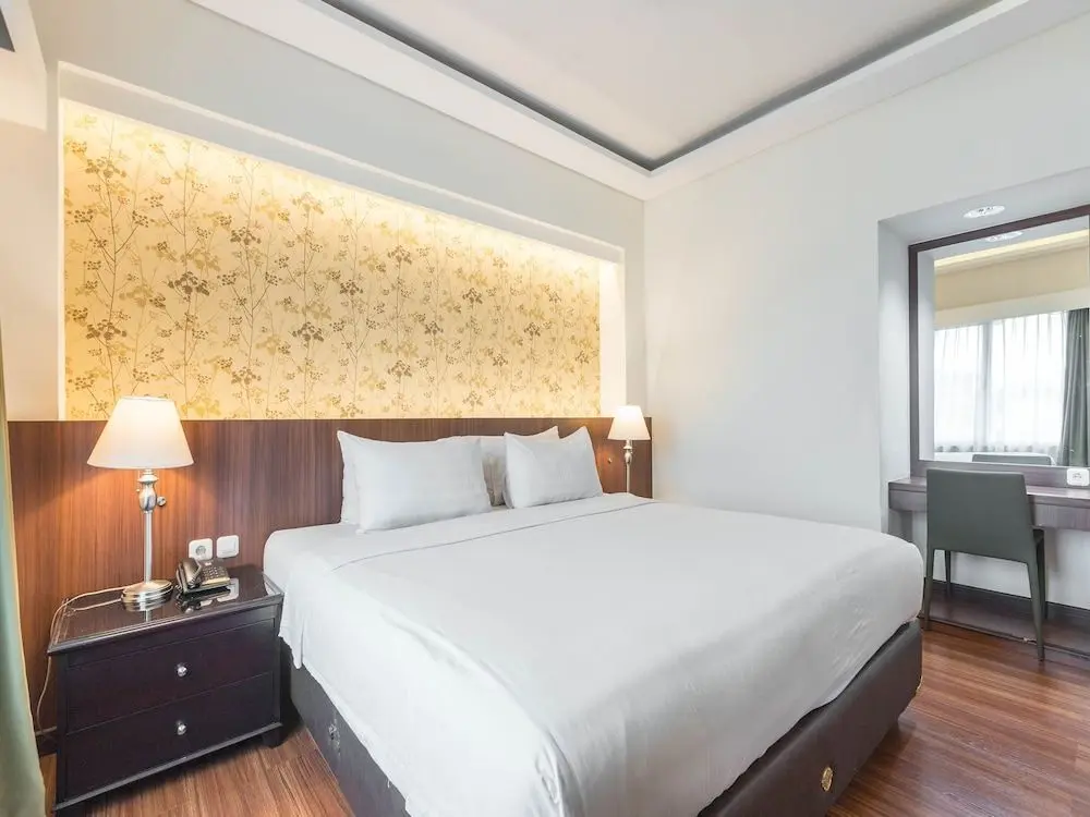 Джакарта: Hotel Jusenny Syariah by OYO Rooms