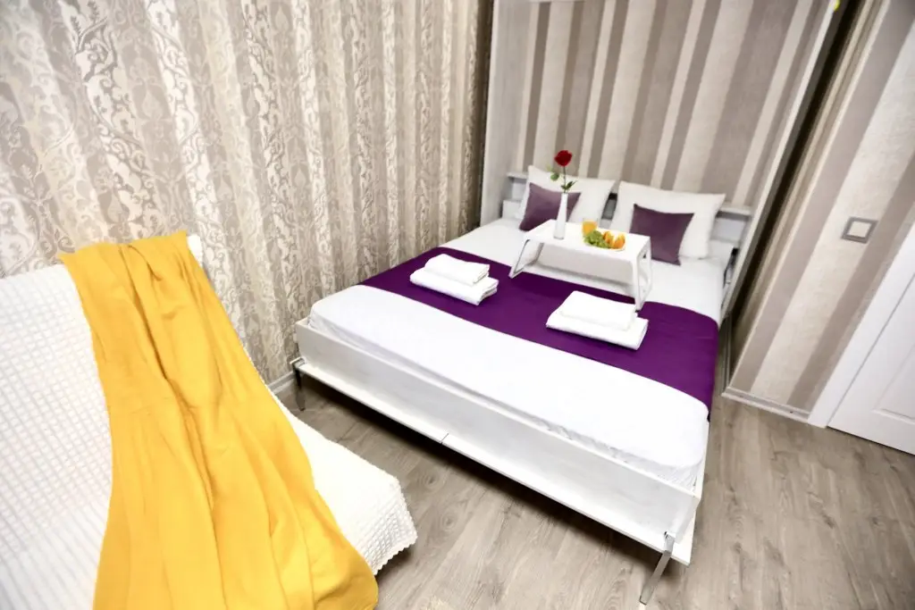 Уфа: Апартаменты FSF Рехмукова 7