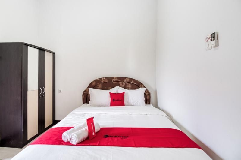 Депок: Reddoorz @ Kledokan Ambarukmo