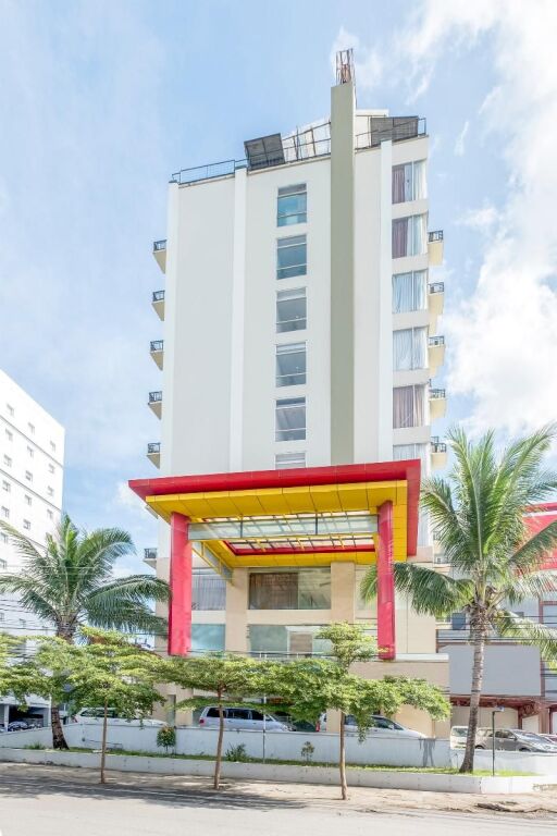 Oyo 635 Lynt Hotel Makassar — фото 1