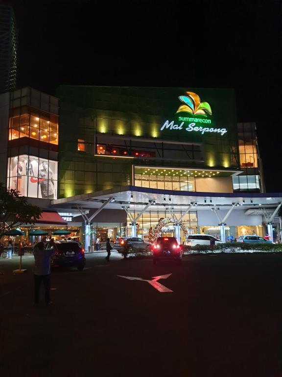 Legok: M-Town Residence Gading Serpong by J`s Luxury Apartment