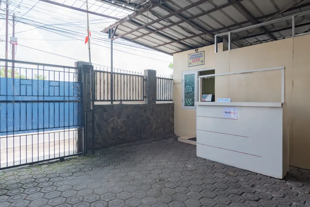 Чианджур: RedDoorz Syariah near Tugu Pandanwangi Cianjur