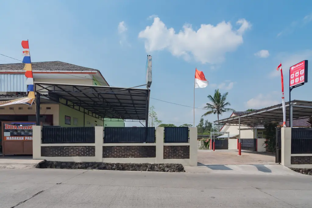Чианджур: RedDoorz Syariah near Tugu Pandanwangi Cianjur