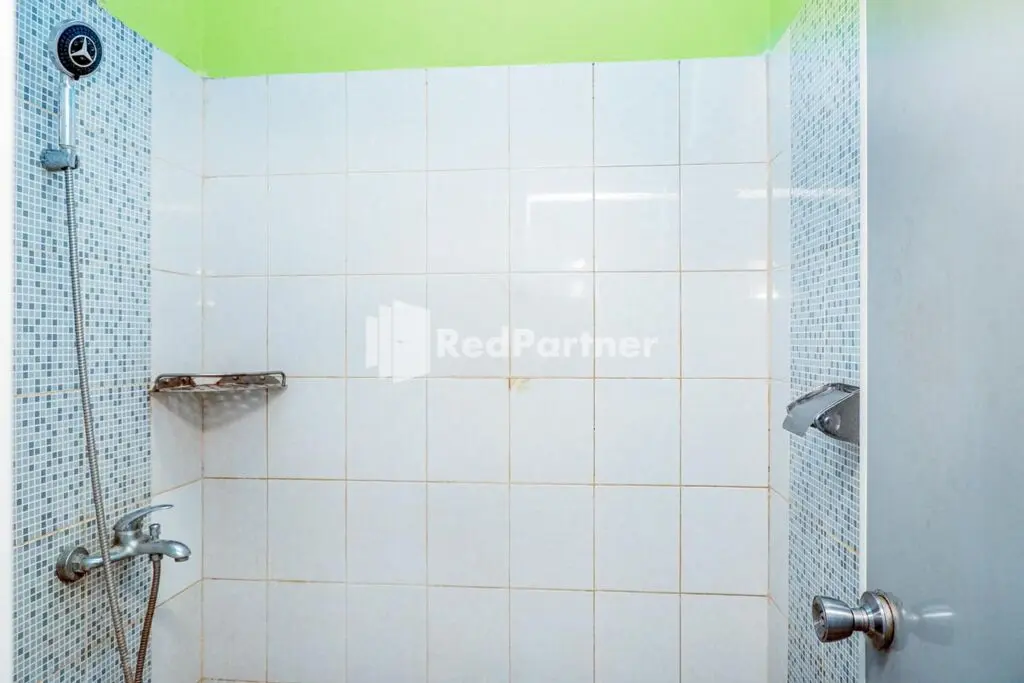 Чианджур: Pondok Anisa near Kolam Renang The Bagelen RedPartner