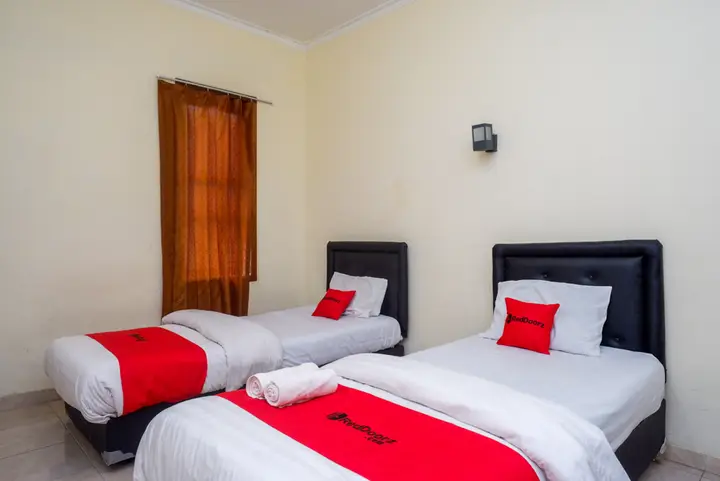 Джокьякарта: Reddoorz Hotel Sartika Yogyakarta