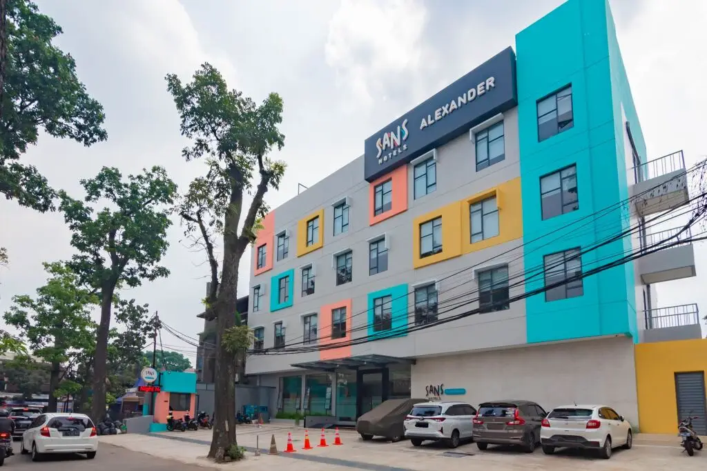 Бандунг: Sans Hotel Alexander Bandung