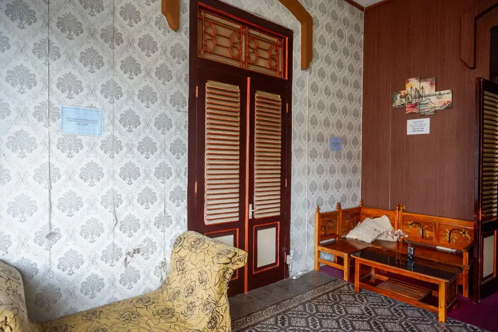 Джокьякарта: RedDoorz @ Golden Inn Tugu Yogyakarta