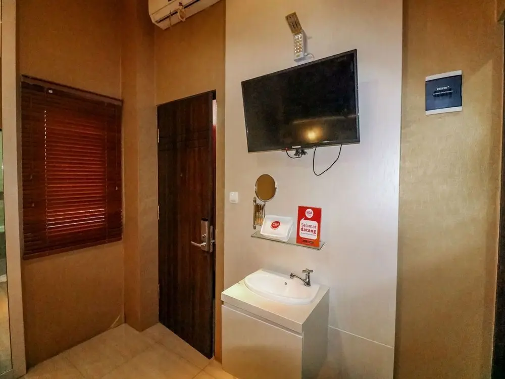 Сурабая: Airy Dukuh Kupang Barat 50 Surabaya