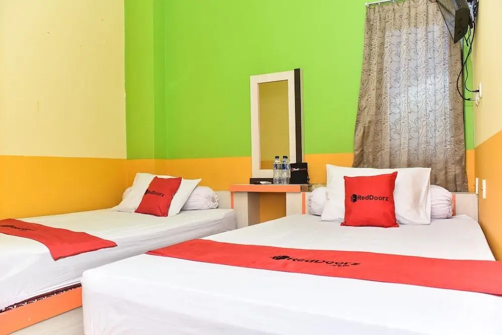 Амбон: RedDoorz near Universitas Pattimura Ambon