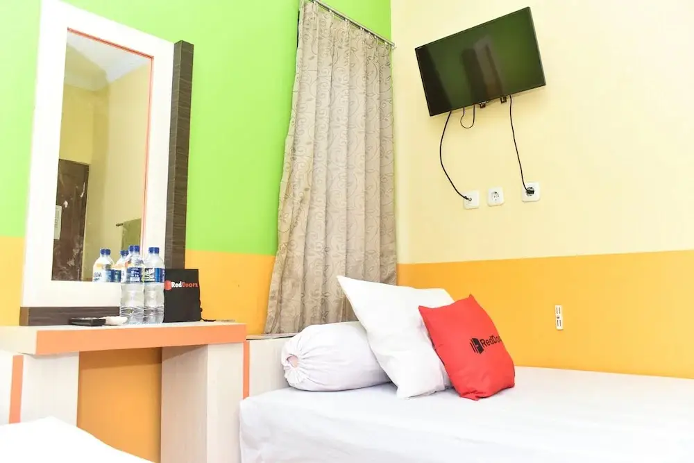Амбон: RedDoorz near Universitas Pattimura Ambon