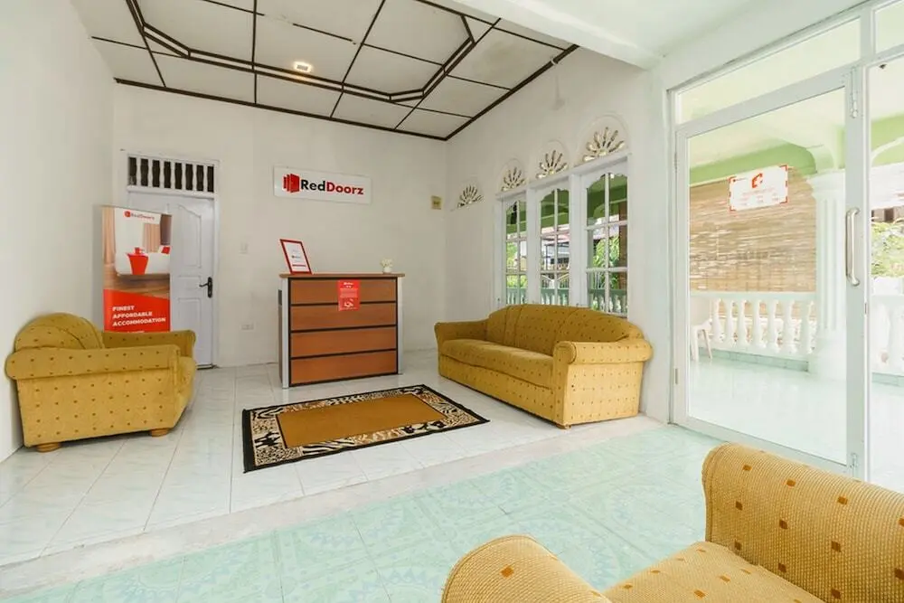 Лангса: RedDoorz Syariah near Tugu Langsa