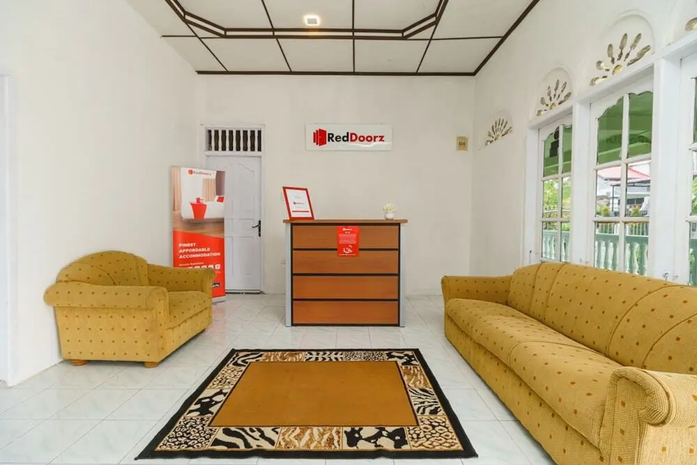 Лангса: RedDoorz Syariah near Tugu Langsa
