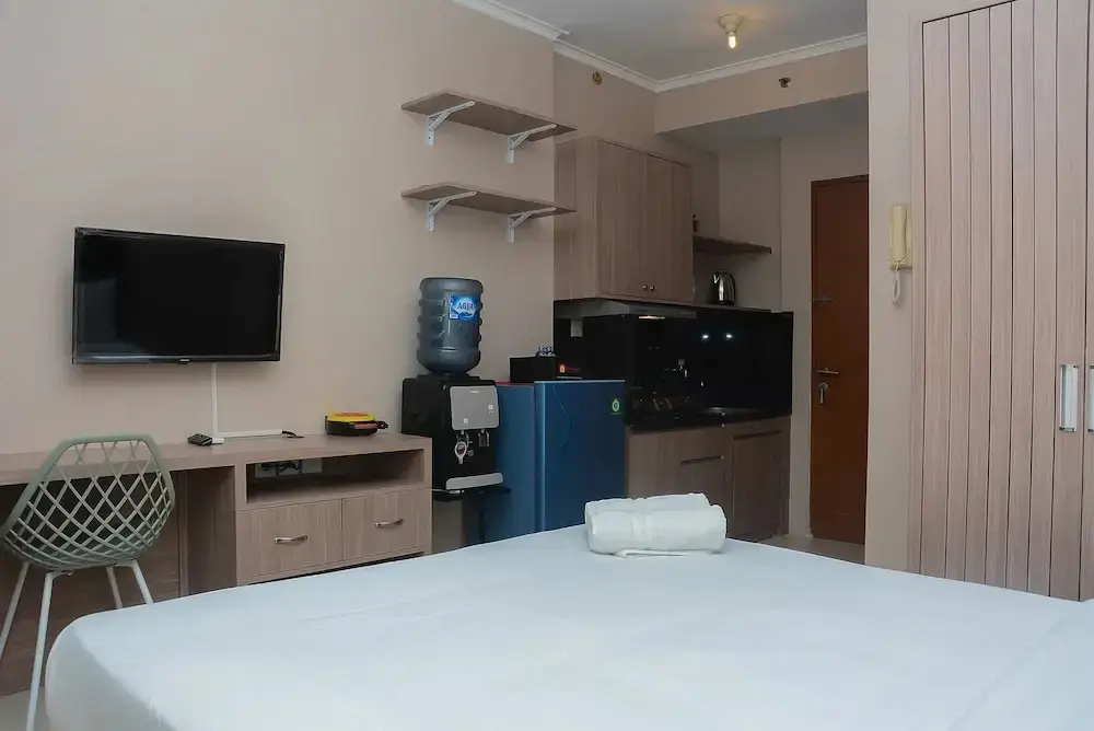 Джакарта: New Furnished @ Studio Maple Park Apartment