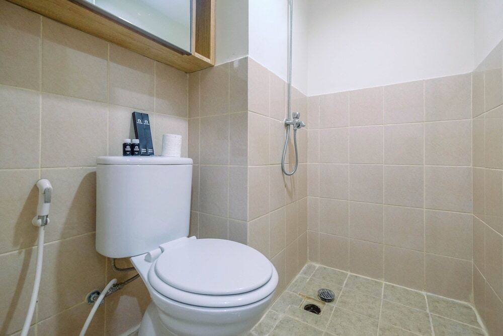 Читарингул: Brand New Fabulous 2Br Podomoro Golf View Apartment By Travelio