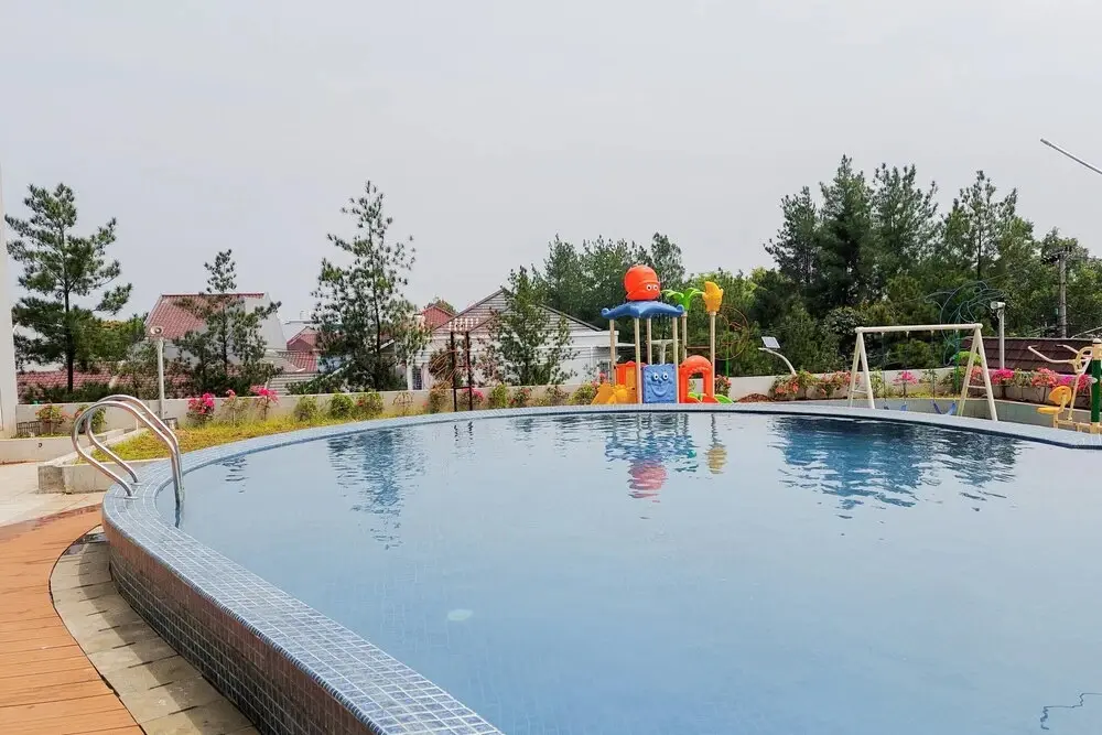 Южный Тангеранг: Cozy Studio at Amazana Serpong Apartment
