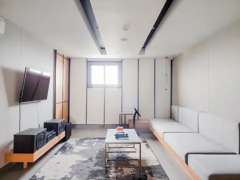 Stunning 1BR without Living Room at Bintaro Embarcadero Suites Apartment — фото 1
