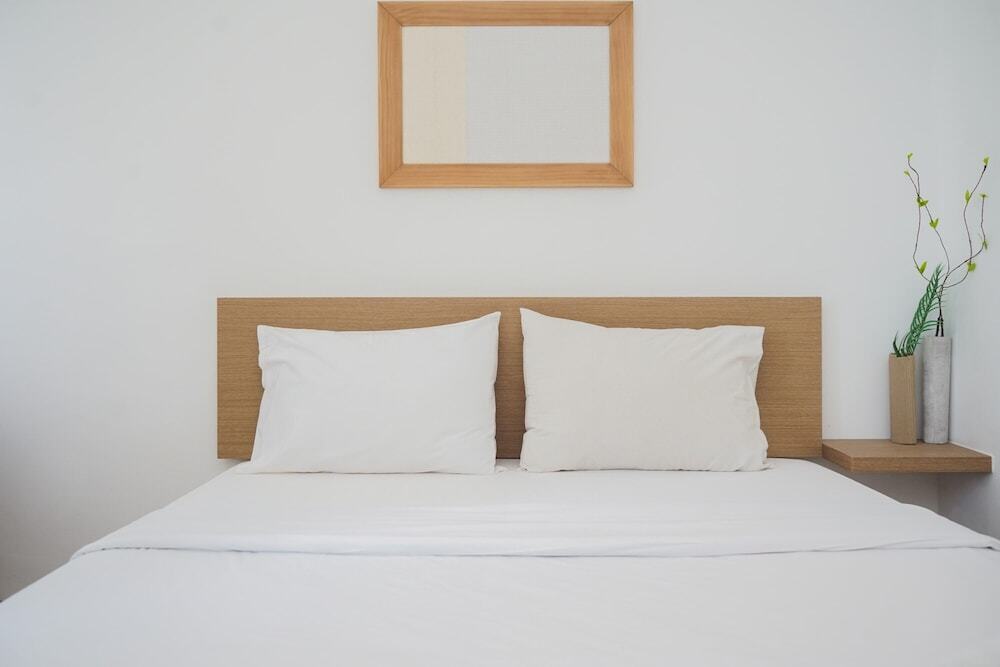 Legok: Comfortable and Simply Look Studio at Serpong Garden Apartment