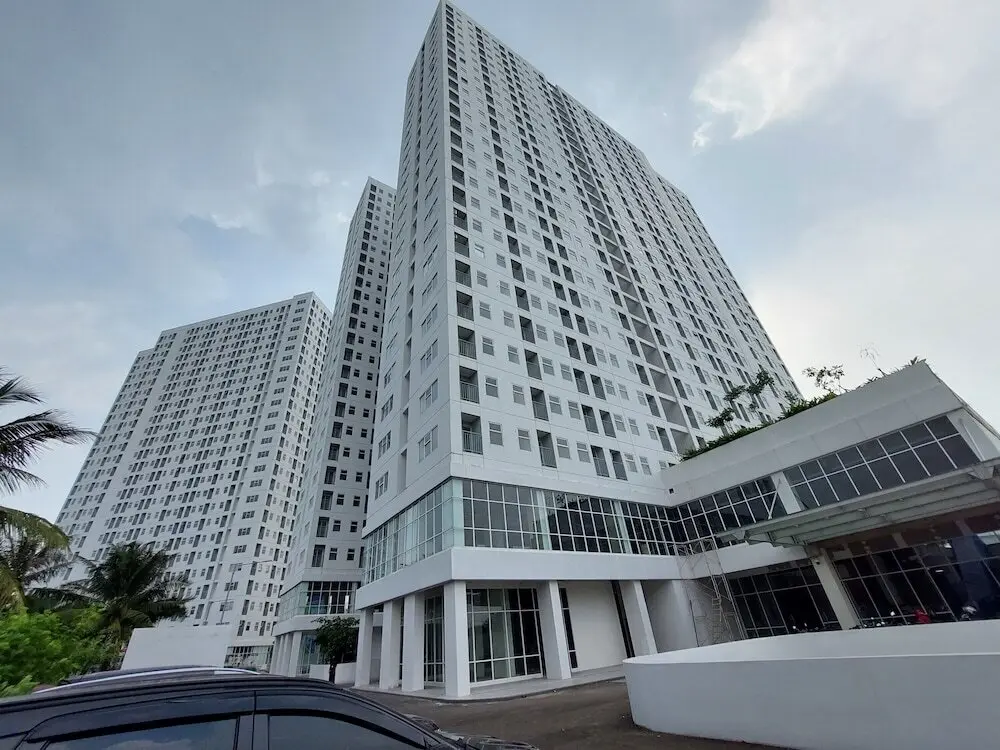 Legok: Comfy And Minimalist Studio Room At Serpong Garden Apartment
