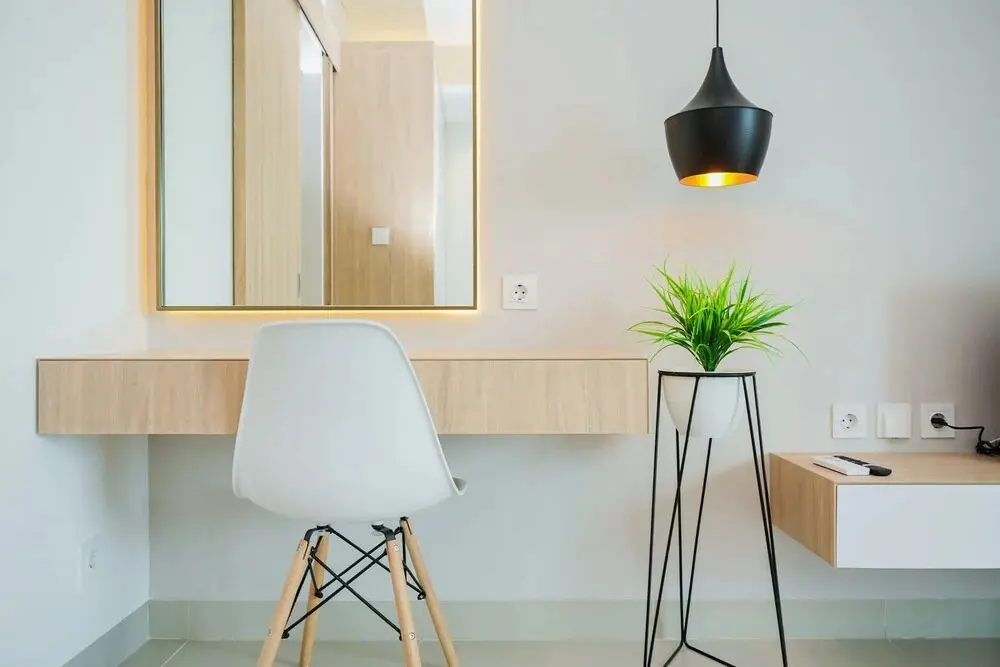 Южный Тангеранг: Comfy And Minimalist Studio At Embarcadero Bintaro Apartment