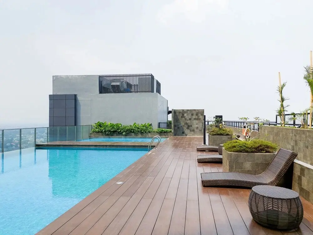 Южный Тангеранг: Comfort And Minimalist Studio At Embarcadero Bintaro Apartment