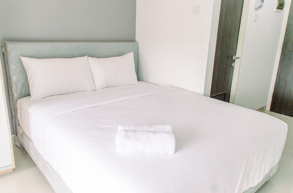 Legok: Warm And Simply Studio At Serpong Garden Apartment